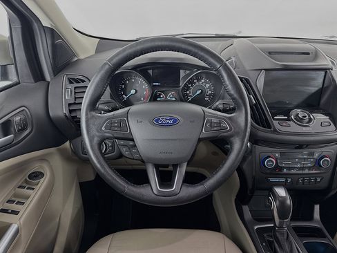 Used 2018 Ford Escape Titanium image 23