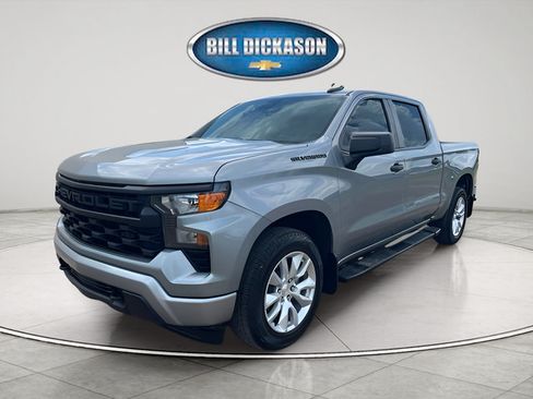 Used 2023 Chevrolet Silverado 1500 Custom w/ LPO, Dark Essentials Package RWD image 3