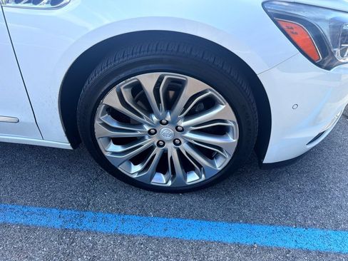 Used 2017 Buick LaCrosse Premium w/ Driver Confidence Package #2 FWD image 21