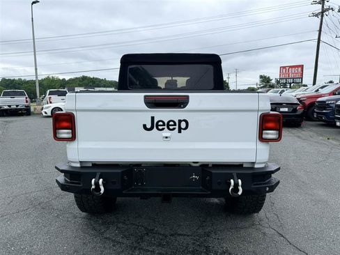 Used 2020 Jeep Gladiator Sport w/ Quick Order Package 23S AWD/4WD image 5