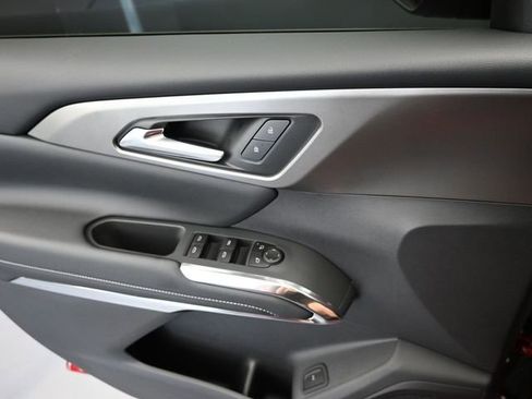 New 2026 Chevrolet Traverse LT w/ Driver Confidence Package image 30