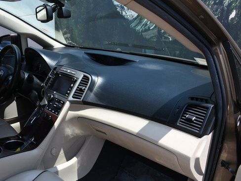 Used 2014 Toyota Venza Limited w/ Tow Prep Package AWD/4WD image 25