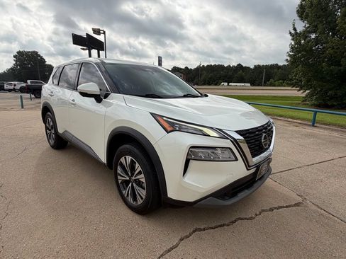 Used 2021 Nissan Rogue SV FWD image 8