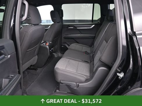 Used 2025 GMC Acadia Elevation FWD image 18
