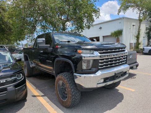 Used 2022 Chevrolet Silverado 2500 LTZ w/ LTZ Plus Package AWD/4WD image 1