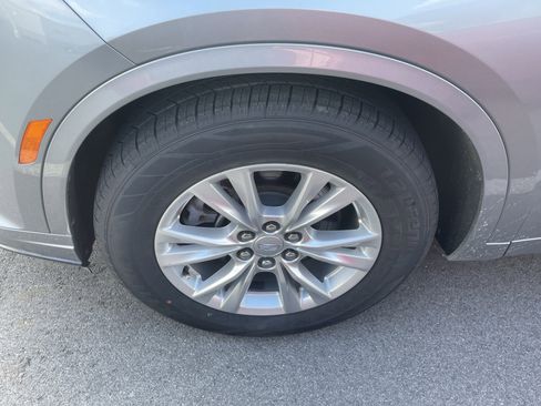 Used 2024 Cadillac XT6 Luxury w/ LPO, Floor Liner Package image 5