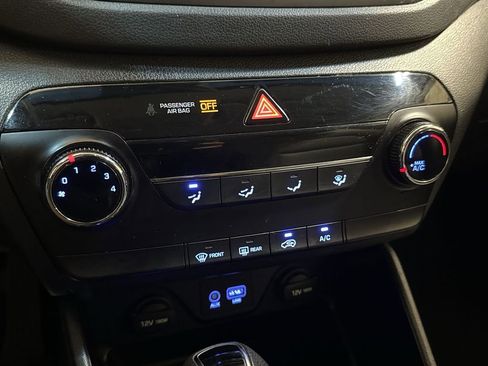 Used 2017 Hyundai Tucson SE image 16