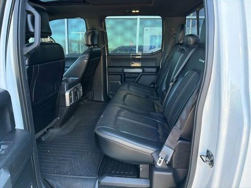 Used 2017 Ford F250 Platinum w/ Platinum Ultimate Package image 12