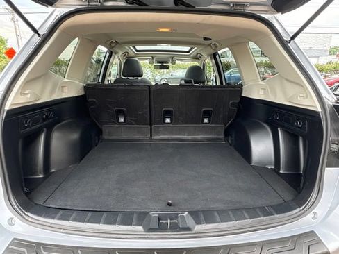 Used 2019 Subaru Forester Premium AWD/4WD image 11