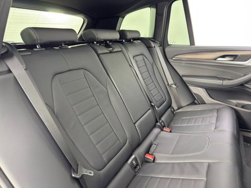 Used 2021 BMW X3 xDrive30e w/ Executive Package image 41