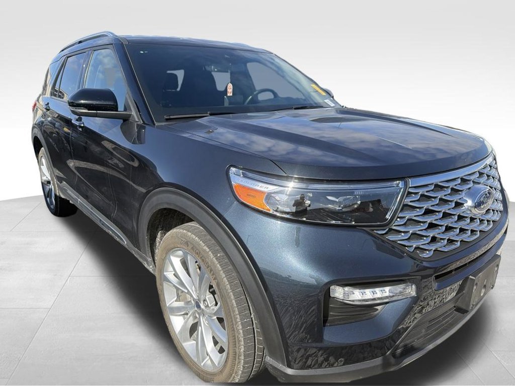 Used 2023 Ford Explorer Platinum w/ Technology Package AWD/4WD image 26
