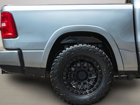 Used 2025 RAM 1500 Big Horn image 17