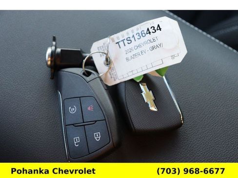 New 2026 Chevrolet Blazer EV LT image 33