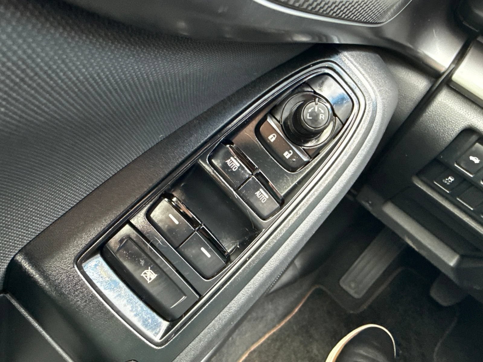 Used 2024 Subaru WRX AWD/4WD image 33