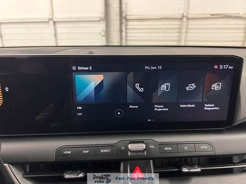 Used 2025 Kia K4 FWD image 40