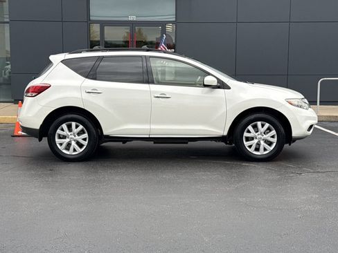 Used 2014 Nissan Murano SL w/ Navigation Package FWD image 2