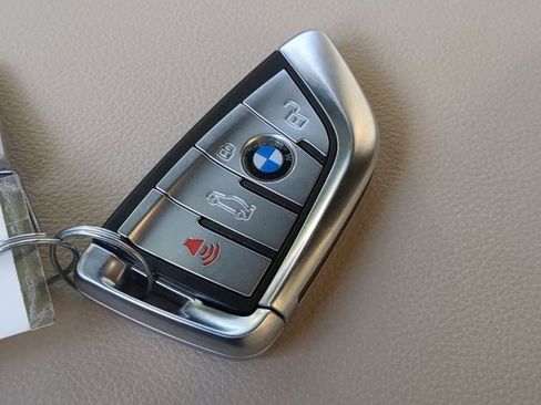 Used 2022 BMW X3 sDrive30i w/ Premium Package 2 image 30