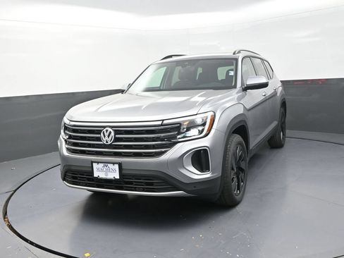 New 2026 Volkswagen Atlas SE AWD/4WD image 4