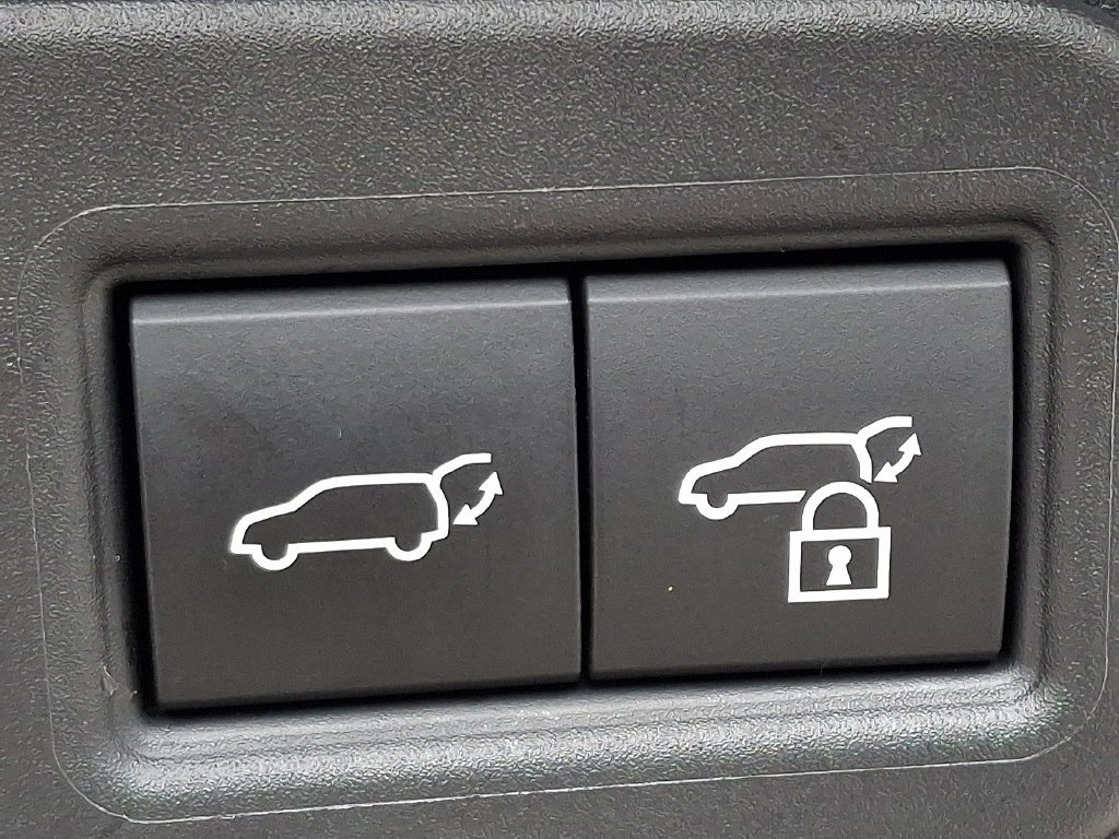 Used 2026 Lexus RX 350 Premium w/ Accessory Package (2T) AWD/4WD image 30