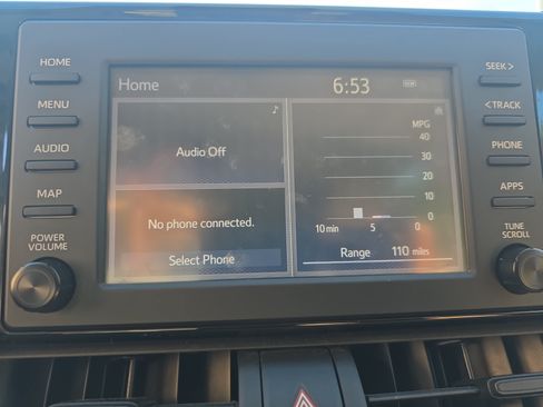 Used 2019 Toyota RAV4 XLE FWD image 23