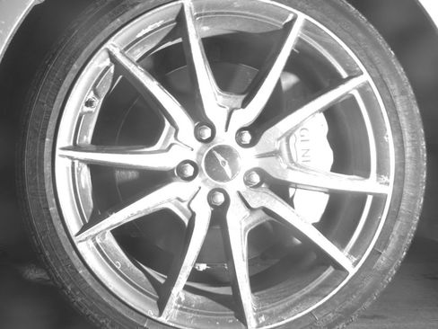 Used 2025 Genesis G70 2.5T image 12