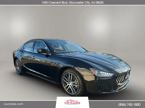 Used 2018 Maserati Ghibli Sedan 4D 3.0L V6 Turbo image 3