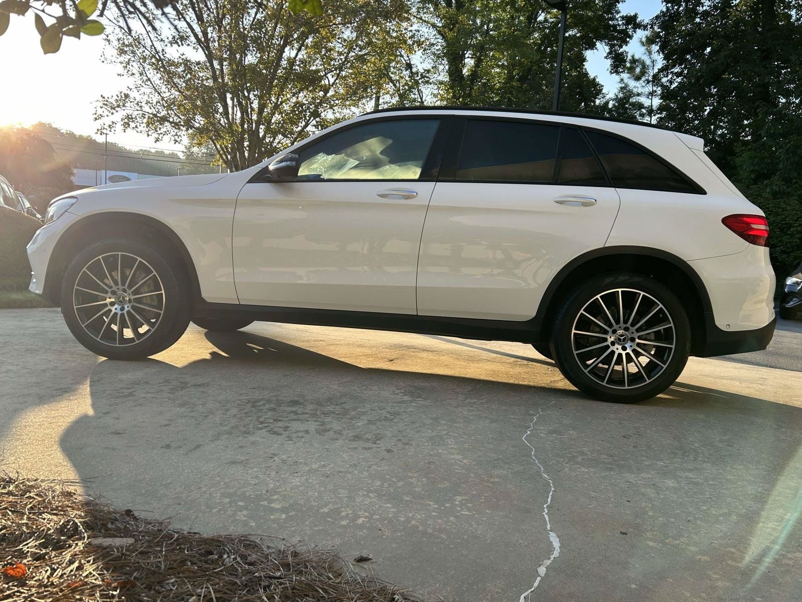 Used 2019 Mercedes-Benz GLC 300 image 15