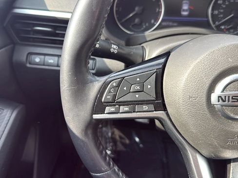 Used 2019 Nissan Altima 2.5 SV FWD image 31