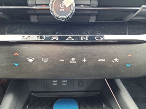 New 2026 Nissan Murano SL image 17