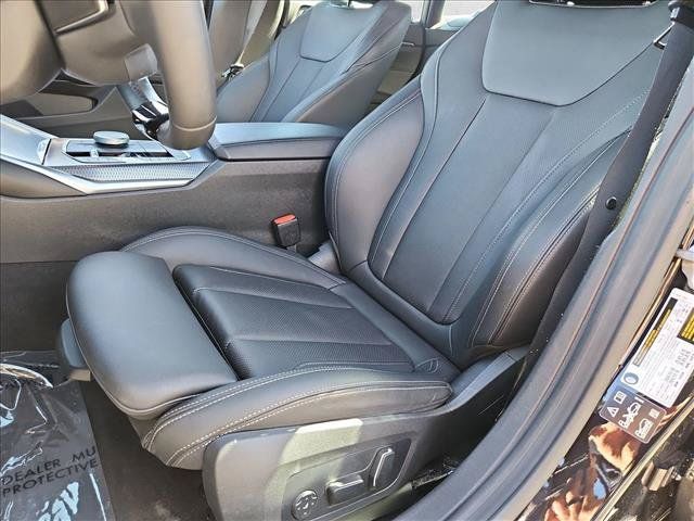 Used 2025 BMW 430i xDrive w/ Premium Package AWD/4WD image 16