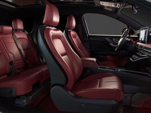 New 2026 Lincoln Corsair Reserve image 6