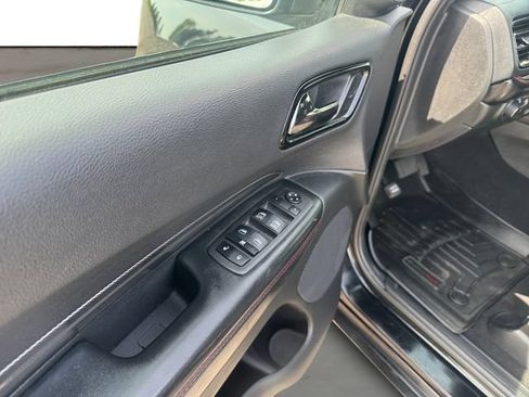 Used 2023 Dodge Durango GT AWD/4WD image 11