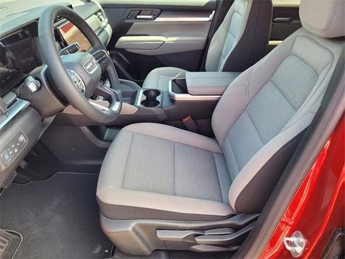 New 2026 GMC Terrain Elevation image 22