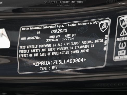 Used 2020 Lamborghini Urus image 42