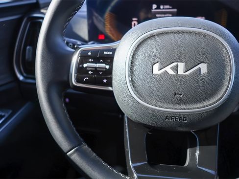 Used 2025 Kia Sorento X-Line EX image 14