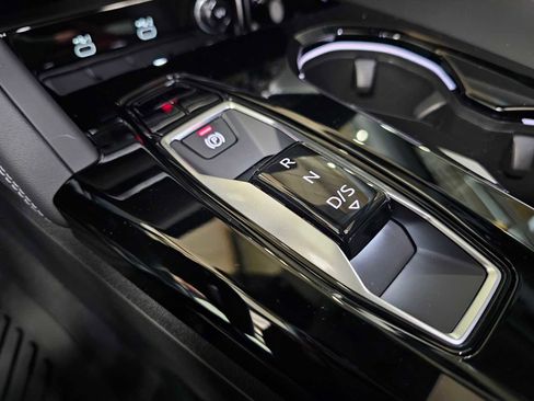 New 2025 Audi Q5 Premium Plus image 35