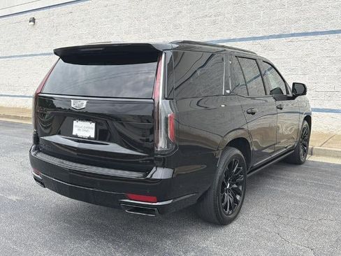 Certified 2024 Cadillac Escalade Sport w/ LPO, ONYX Package AWD/4WD image 7