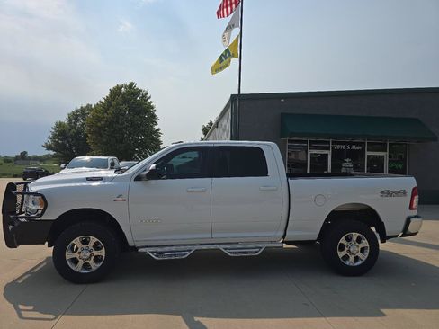 Used 2022 RAM 2500 Lone Star w/ Level A Equipment Group AWD/4WD image 2