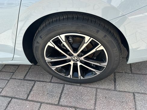 New 2026 Volkswagen Jetta Sport FWD image 10