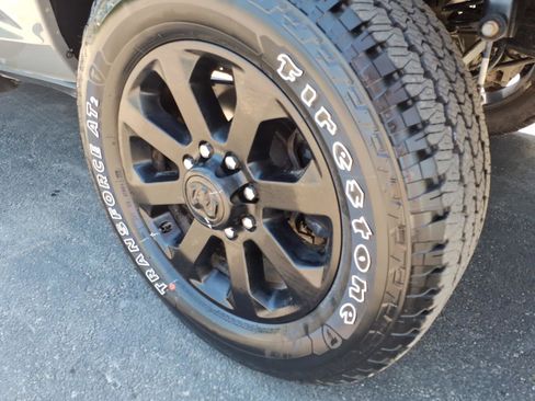 Used 2026 RAM 2500 Laramie w/ Night Edition AWD/4WD image 31