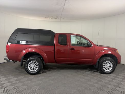 Used 2014 Nissan Frontier SV w/ SV Value Truck Package image 4
