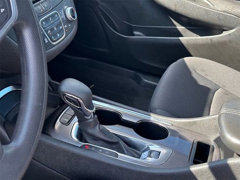 Certified 2023 Chevrolet Malibu LT w/ Driver Confidence Package image 11