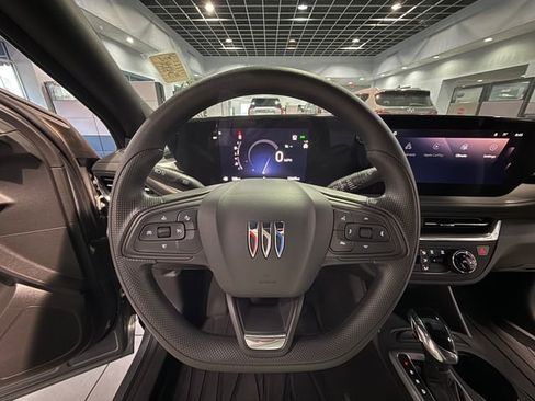 Certified 2024 Buick Envista Preferred image 16