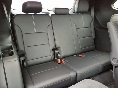 New 2026 GMC Acadia Elevation image 27