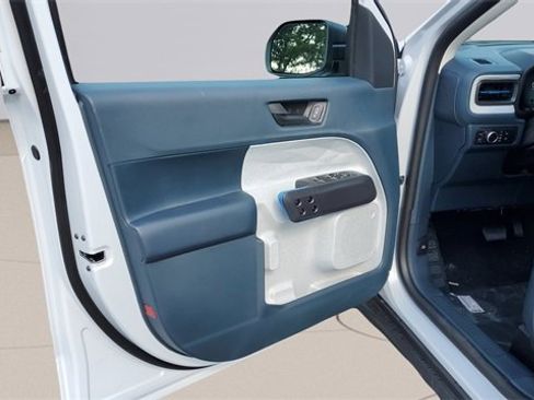 New 2025 Ford Maverick XLT image 13