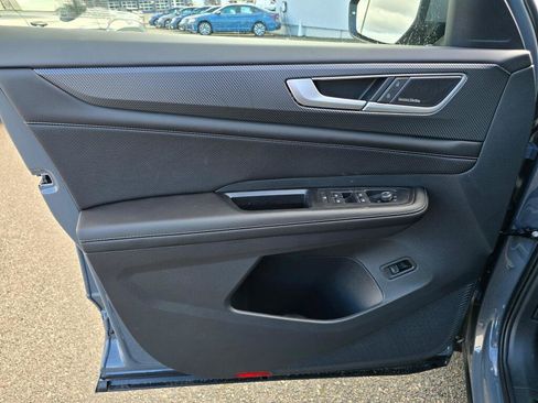 New 2026 Volkswagen Atlas Cross Sport SEL Premium R-Line image 34