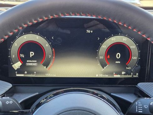 Used 2026 Nissan Kicks SR image 29