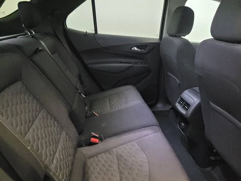Used 2018 Chevrolet Equinox LT AWD/4WD image 19
