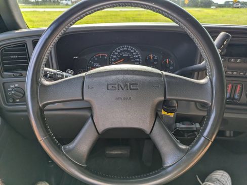 Used 2004 GMC Sierra 3500 SLE w/ Heavy-Duty Power Package RWD image 21