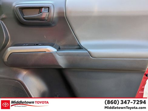 Certified 2022 Toyota Tacoma SR5 image 34